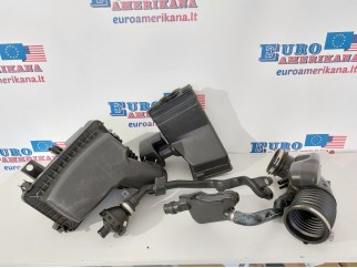 Air Cleaner Assembly - Take off 